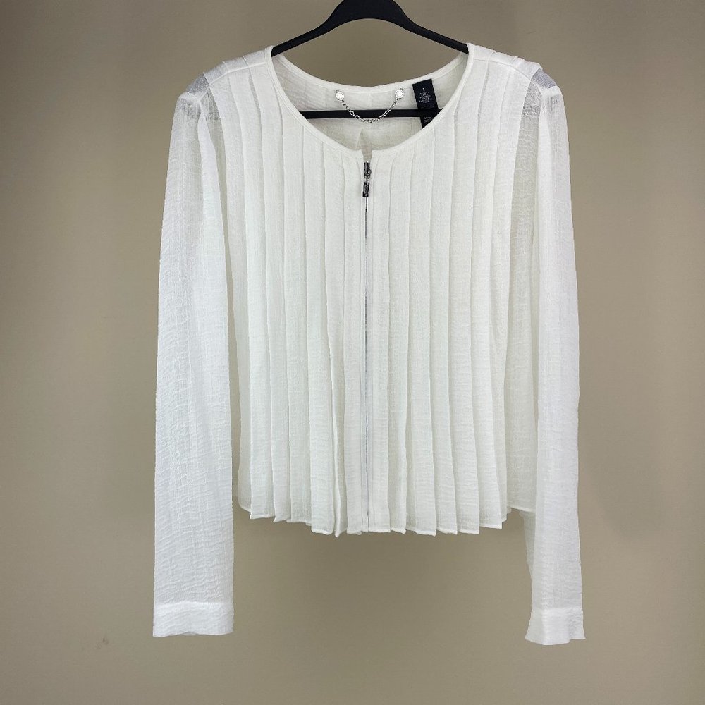 CHICO'S BLACK LABEL white pleated jacket like new! CHICO Size 1